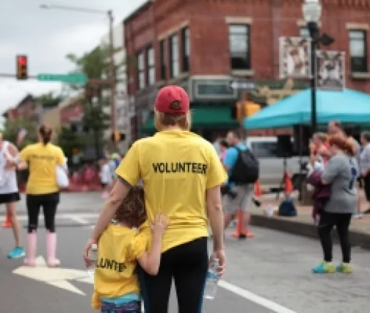 volunteer1