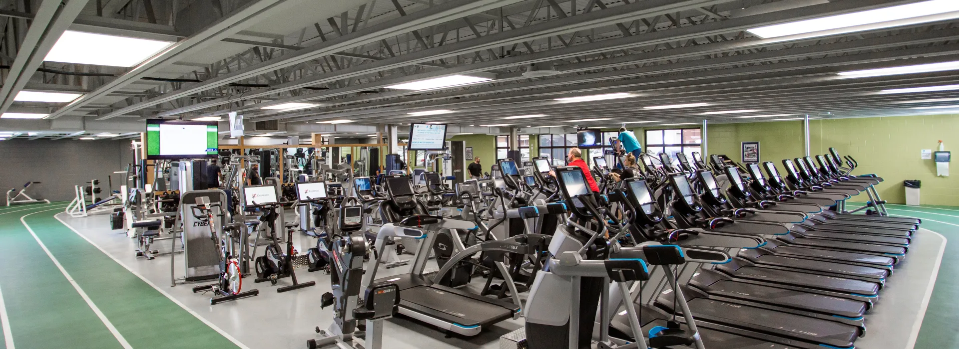 indoor track and cardio